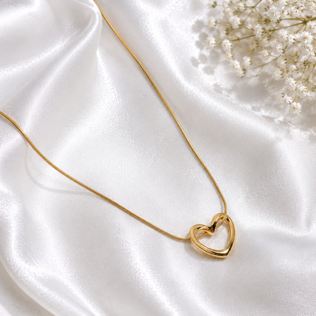 Anti-Tarnish Gold Heart Pendant Necklace